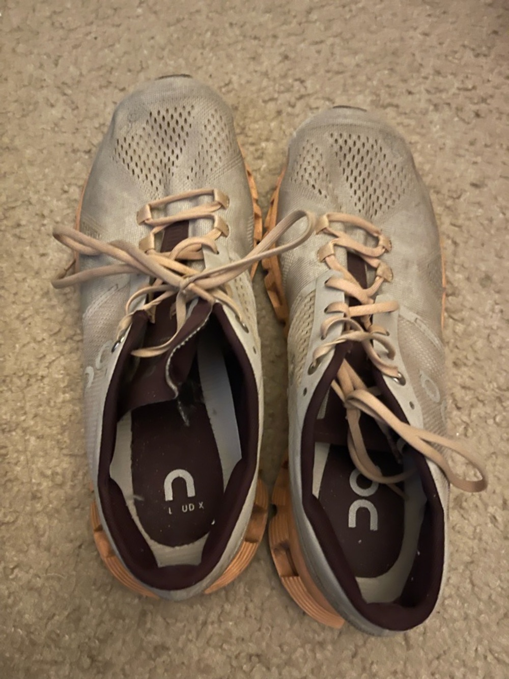 On Running Women’s Sneakers in Light Gray and Tan